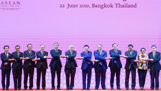 阮春福總理出席第三十四次東盟峰會 ảnh 1
