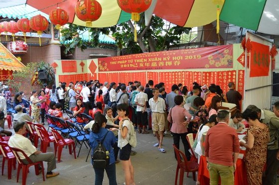 45年慈善工作,您付出,我努力!共同攜手扶助弱勢群體 ảnh 6