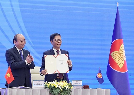 2020 十大國際新聞 ảnh 2