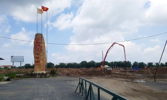Tượng Dược sư và Liên Hoa Bảo tháp của Tân Huê Viên là công trình tôn giáo ảnh 2