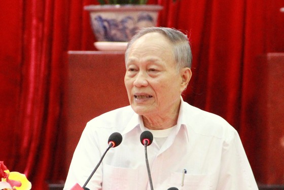 Chủ tịch Quốc hội Nguyễn Thị Kim Ngân tiếp xúc cử tri tại TP Cần Thơ ảnh 2