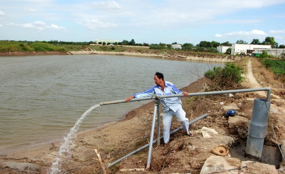 Còn hơn 30 triệu người dân nông thôn sử dụng nước chưa đạt chuẩn ảnh 1