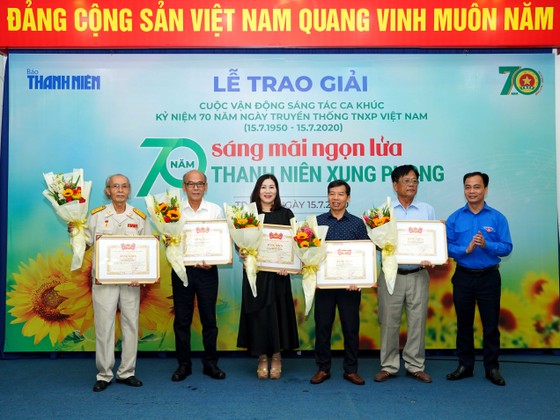 8 tác phẩm đoạt giải Cuộc vận động sáng tác ca khúc kỷ niệm 70 năm ngày truyền thống lực lượng TNXP Việt Nam ảnh 4