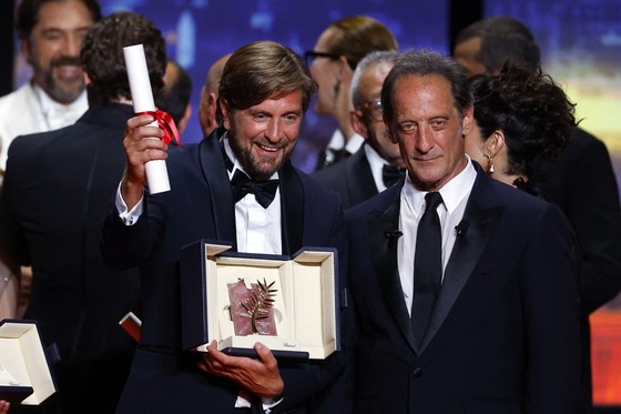 Đạo diễn Thụy Điển lần thứ 2 giành Cành cọ vàng tại LHP Cannes ảnh 1