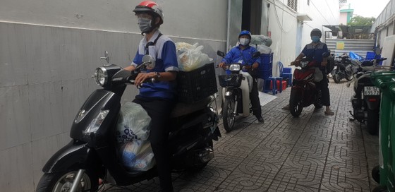 Người dân mua hàng trực tuyến tăng mạnh ảnh 4
