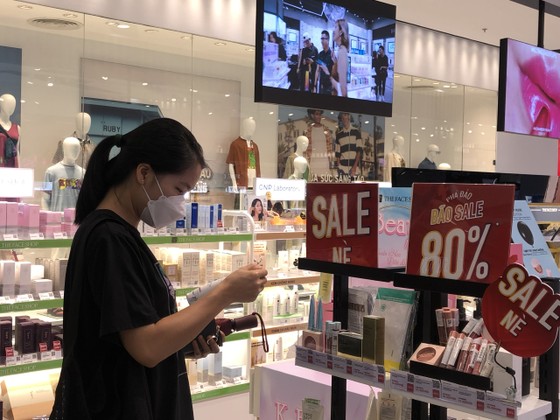Nhiều hình thức khuyến mại trong Mùa mua sắm 'Shopping Season' năm 2022 ảnh 2