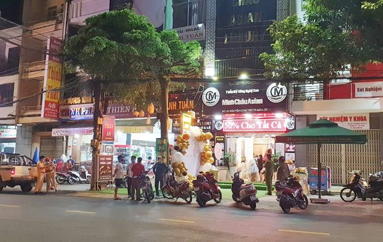 Thu hồi giấy phép kinh doanh thẩm mỹ viện khai trương rầm rộ giữa mùa dịch ảnh 2