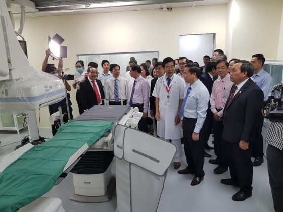 Bệnh viện Khánh Hòa có máy chụp mạch máu số hóa xóa nền trị giá 29 tỷ đồng ảnh 1