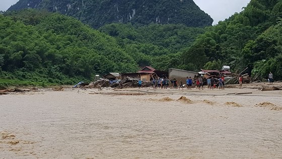 Tìm ra “thủ phạm” thổi bay bản Sa Ná ở Thanh Hoá ảnh 2