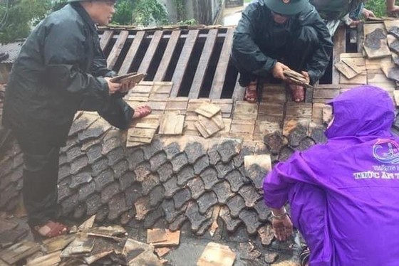 Hơn 22.000 ngôi nhà bị tốc mái vì bão số 5 ảnh 2