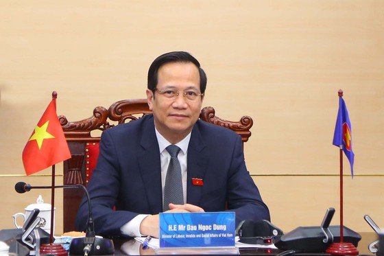 Bộ trưởng LĐTB-XH chia sẻ với ASEAN về những nỗ lực vượt qua đại dịch Covid-19 của Việt Nam  ảnh 2