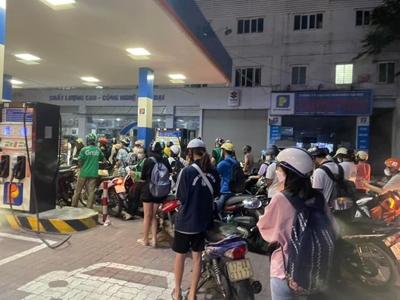 Liên tục trích lập nhưng quỹ xăng dầu chỉ dư… 300 tỷ đồng ảnh 1