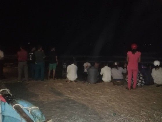 6 người tắm biển, 1 người chết, 3 người mất tích ảnh 1