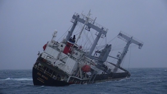 Vụ tàu của Panama chìm trên biển Phú Quý: Phát hiện 2 thi thể, còn 2 thủy thủ mất tích ảnh 1