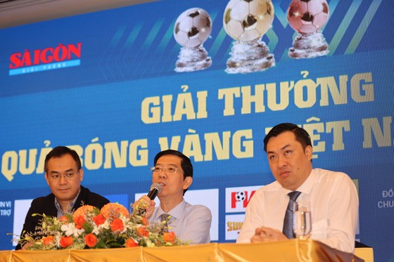 Họp báo công bố kế hoạch tổ chức Giải thưởng Quả bóng Vàng Việt Nam 2020 ảnh 6