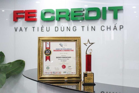 FE CREDIT ghi dấu thêm 3 giải thưởng tại lễ trao giải CMO ASIA 2019 ảnh 2