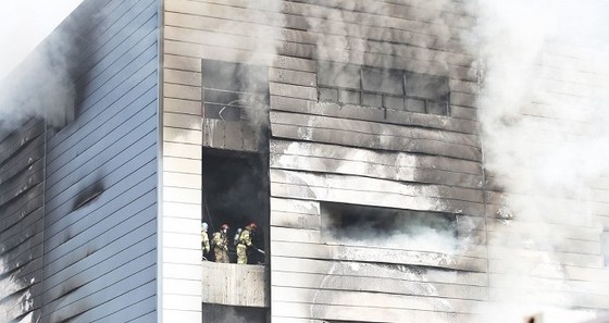 Hàn Quốc: Cháy công trường, ít nhất 46 người thương vong ảnh 1