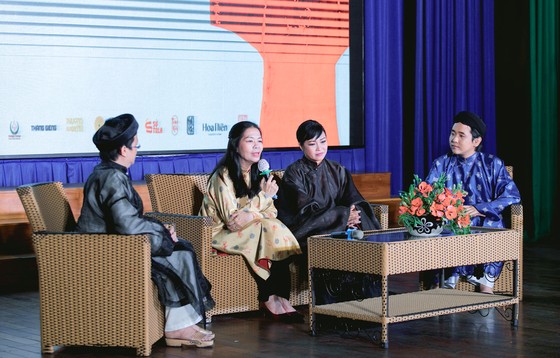 Mang áo xưa về hôm nay ảnh 1