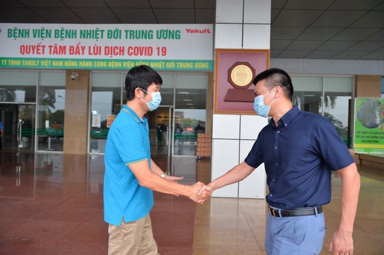 Phi hành đoàn chuyến bay 'giải cứu' 219 công dân từ Guinea Xích đạo đều an toàn ảnh 2
