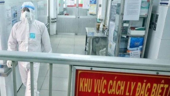 Một bệnh nhân ở Đà Nẵng 3 lần âm tính với virus SARS-CoV-2 đã tử vong do các biến chứng của bệnh nền nặng ảnh 1