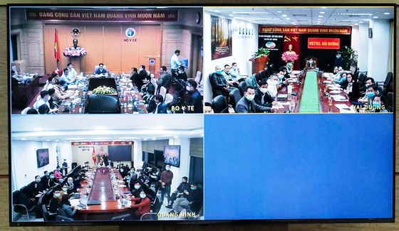 Phát hiện 2 ca nhiễm Covid-19 trong cộng đồng, Phó Thủ tướng họp khẩn trong đêm với tỉnh Hải Dương và Quảng Ninh ảnh 2