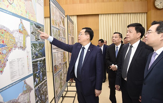 Hà Nội công bố quy hoạch khu nội đô lịch sử, cần di dời khoảng 215.000 dân ảnh 1