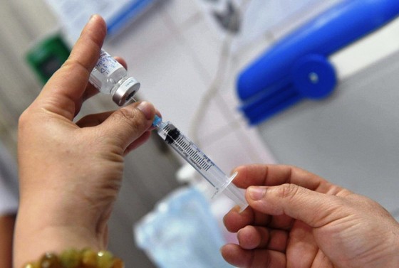 Bộ trưởng Nguyễn Thanh Long: Không vì lý do gì mà tiêm chậm 811.000 liều vaccine Covid-19 ảnh 2