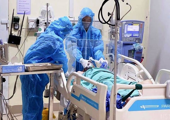 Bộ Y tế thông báo ca tử vong thứ 45 liên quan tới dịch Covid-19 ảnh 1