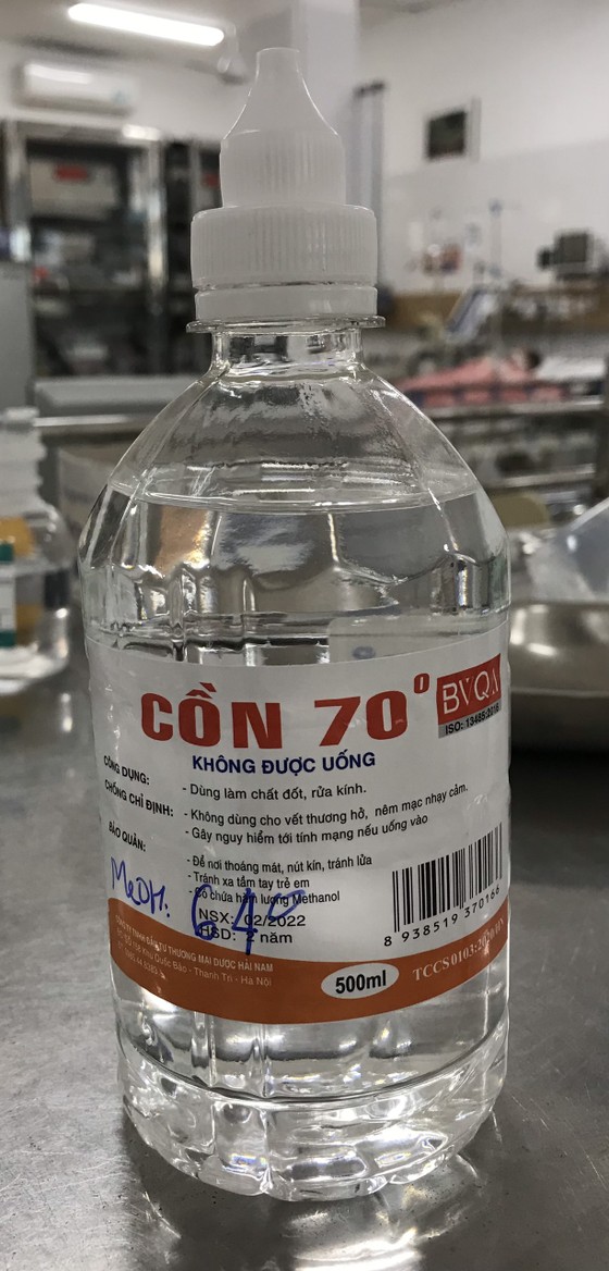 Nhà thuốc bán cồn công nghiệp Methanol, người dùng gặp nguy ảnh 2