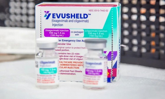 Evusheld không phải là 'siêu vaccine' ngừa Covid-19 ảnh 1