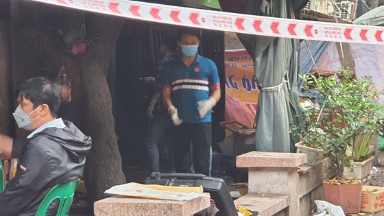 Hà Nội: Cháy lớn tại khu tập thể Kim Liên, 5 người chết, 2 người bị thương ảnh 2