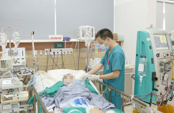 Ăn bánh trôi ngô, 1 trẻ nhỏ tử vong, 4 người nguy kịch ảnh 1