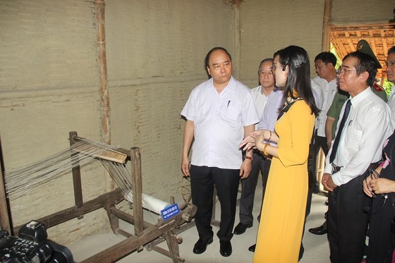 Thủ tướng Nguyễn Xuân Phúc thăm ngôi nhà Bác Hồ tại Huế ảnh 2