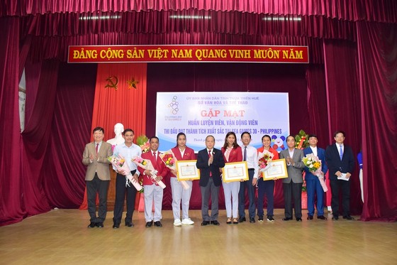 Chủ tịch UBND tỉnh Thừa Thiên – Huế yêu cầu bố trí công việc thuận lợi cho các VĐV xuất sắc ảnh 2