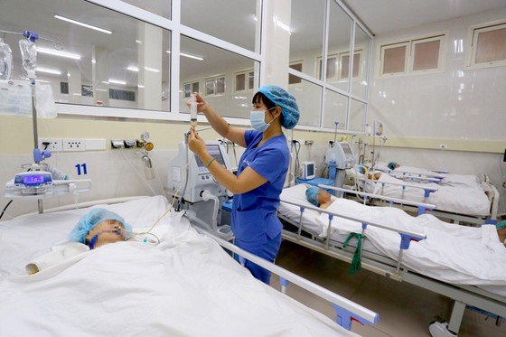 Bệnh viện Trung ương Huế đạt Giải thưởng Platinum trong điều trị đột quỵ ảnh 2