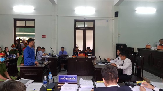 Trả hồ sơ vụ án bác sĩ bị truy tố 'hiếp dâm' nữ điều dưỡng tại Huế ảnh 1