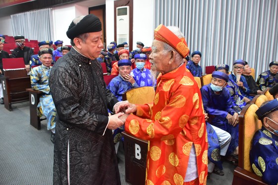 Huế “đặt hàng” xây dựng và phát triển mô hình dòng họ hạnh phúc ảnh 1