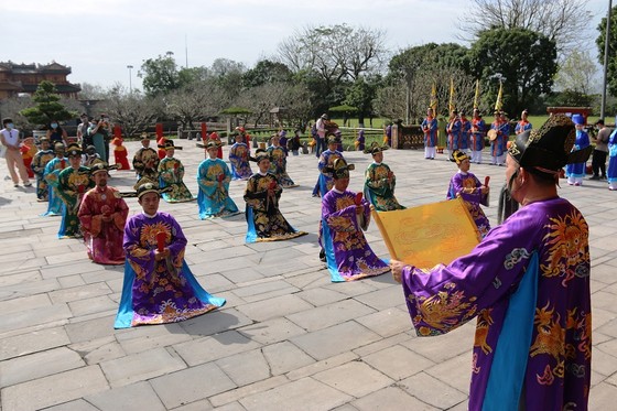 Lần đầu tái hiện lễ Nguyên đán thời Nguyễn ở điện Thái Hòa ảnh 9