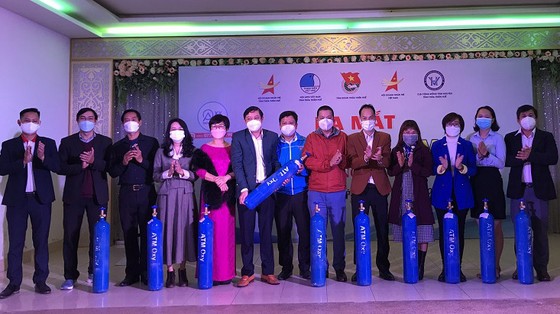 Ra mắt chương trình 'ATM oxy' hỗ trợ điều trị F0 tại nhà ở Thừa Thiên - Huế ảnh 1