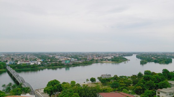 Phát huy lợi thế, thúc đẩy phát triển toàn diện thành phố Huế mở rộng ảnh 1