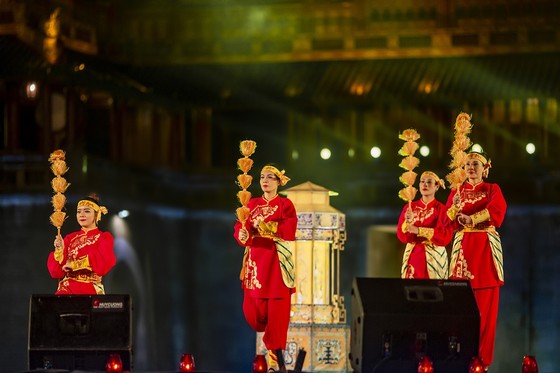 Festival Huế 2023 tiếp nối 4 mùa lễ hội ảnh 6