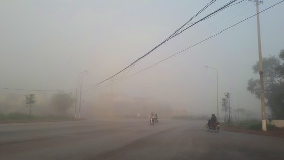 Sương mù phủ kín ở Hà Tĩnh ảnh 4