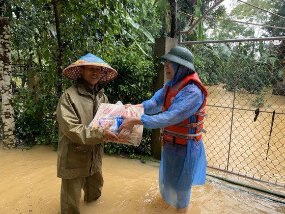 Hà Tĩnh khẩn trương tổ chức sơ tán các hộ dân ở vùng có nguy cơ cao lũ quét, sạt lở đất và ngập lụt sâu ảnh 7