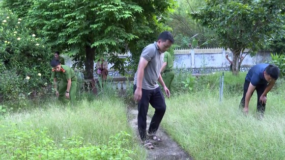 Hà Tĩnh: Khởi tố, tạm giam 3 đối tượng tàng trữ, sử dụng vũ khí 'nóng' giải quyết mâu thuẫn ảnh 8