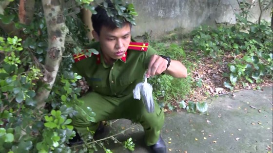 Hà Tĩnh: Khởi tố, tạm giam 3 đối tượng tàng trữ, sử dụng vũ khí 'nóng' giải quyết mâu thuẫn ảnh 9
