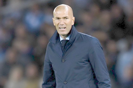 Zidane muốn mua thêm cầu thủ. Ảnh: Getty Images