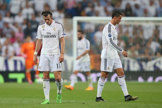 Ronaldo (phải) muốn Bale dự bị. Ảnh: Getty Images