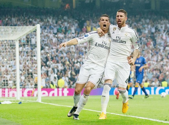 Ramos (phải) và Ronaldo. Ảnh: Getty Images