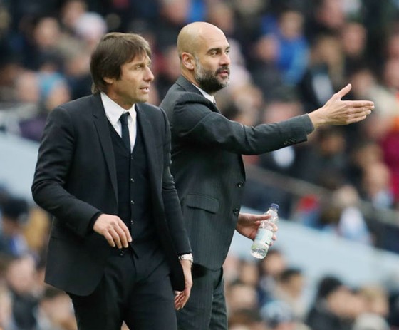 Antonio Conte (trái) không “ghen tị” với đồng nghiệp Pep Guardiola. Ảnh: Getty Images   