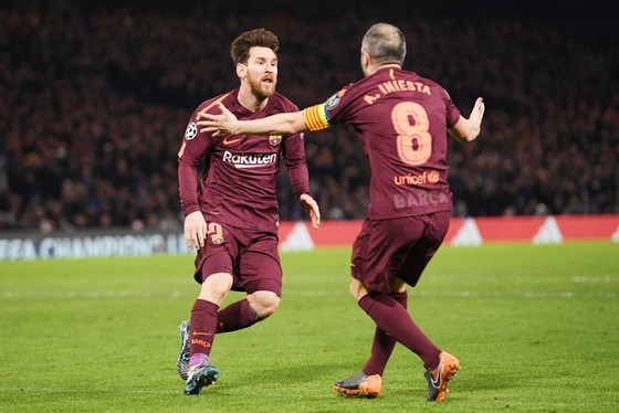 Danh sách đăng ký thi đấu của Barca có tên Messi và Iniesta. Ảnh: Getty Images